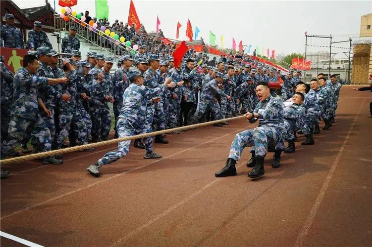 为什么要准备不同的网球拍